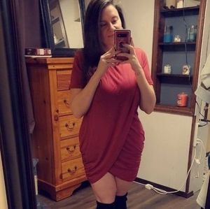 Meet your Posher, Dana